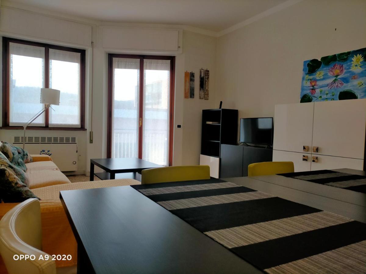 Appartamento La Ninfea Arona Dış mekan fotoğraf